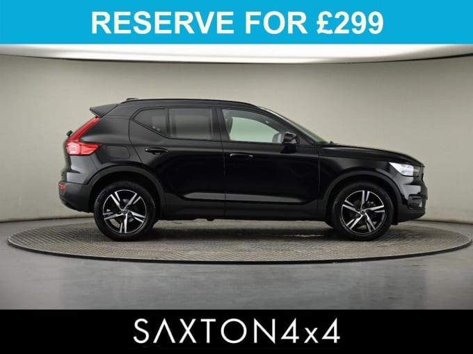 2025 Volvo Xc40