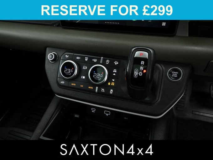 2025 Land Rover Defender 110