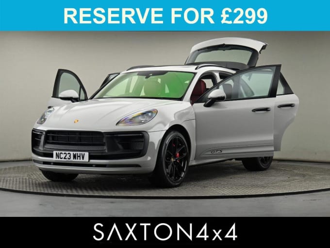 2025 Porsche Macan