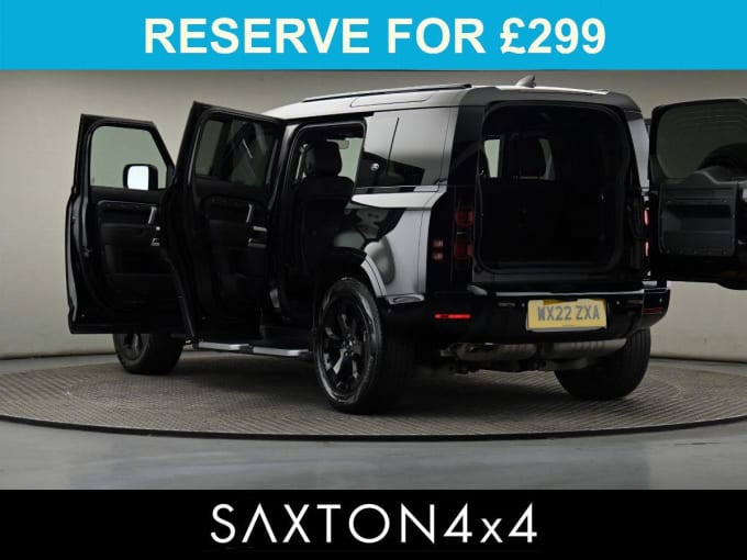 2025 Land Rover Defender 110