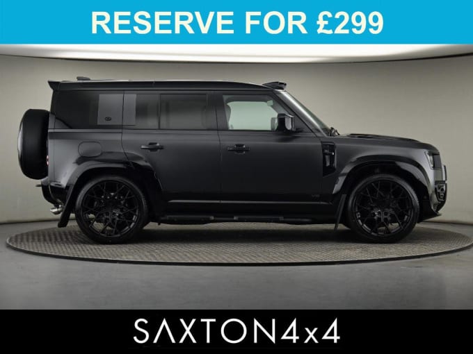 2025 Land Rover Defender 110