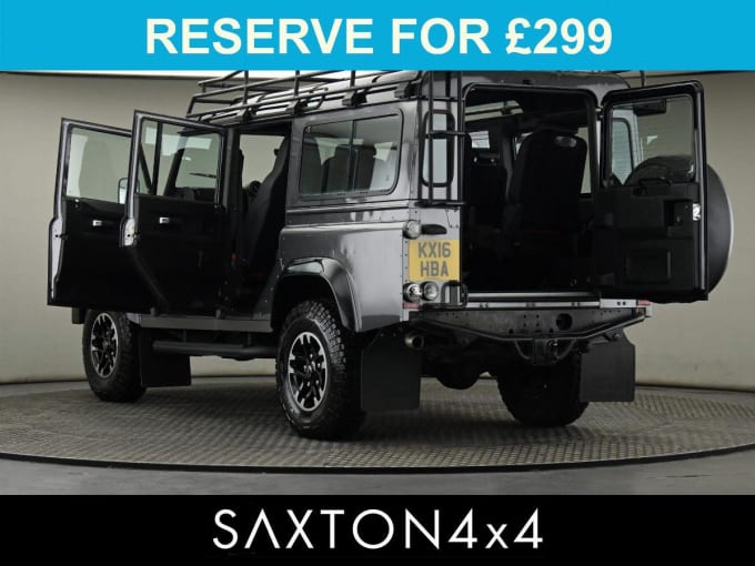2025 Land Rover Defender 110