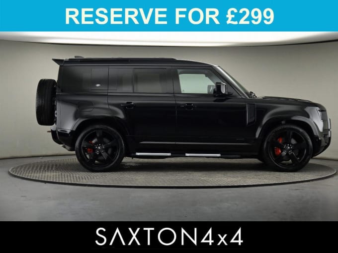 2025 Land Rover Defender 110