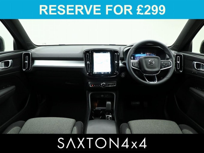 2025 Volvo Xc40