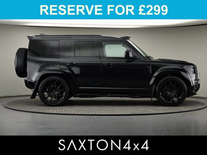 2025 Land Rover Defender 110