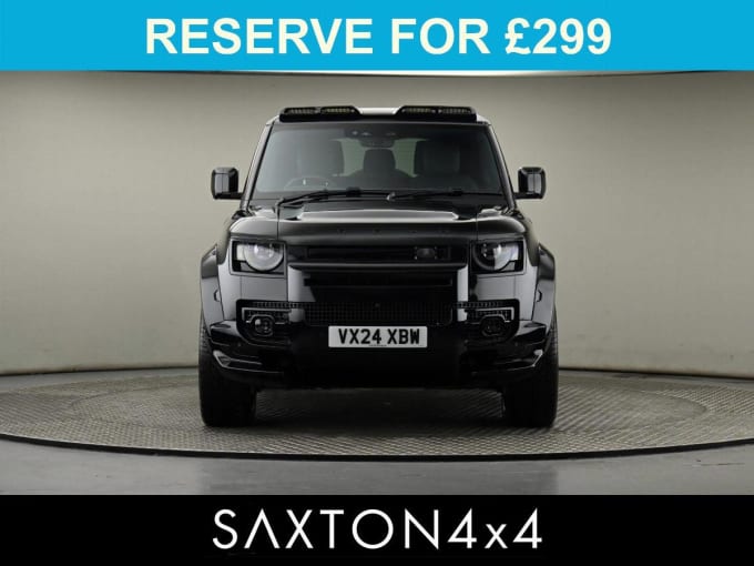 2025 Land Rover Defender 90