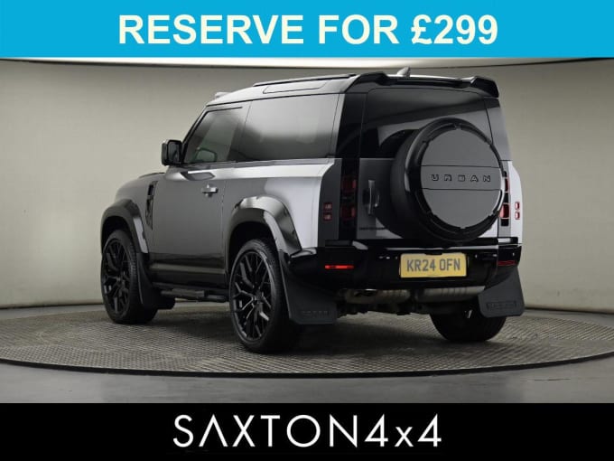 2025 Land Rover Defender 90