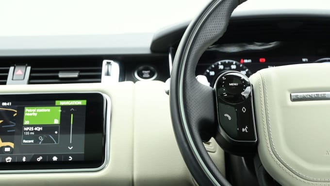 2025 Land Rover Range Rover Sport