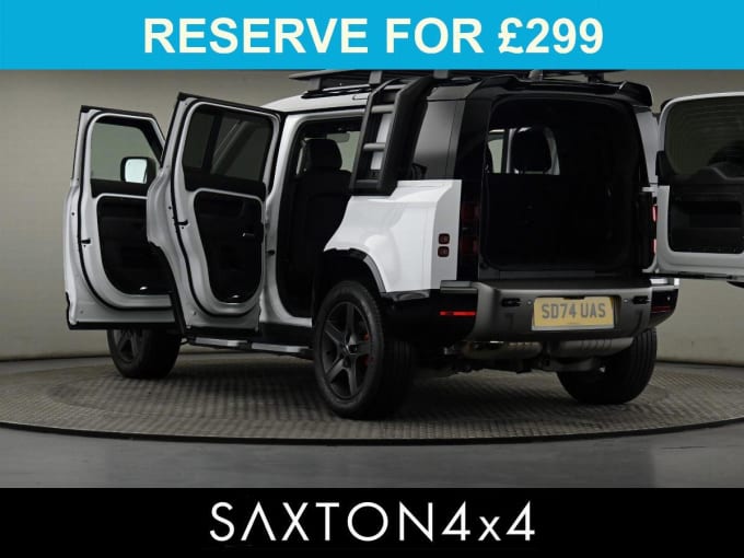 2025 Land Rover Defender 110