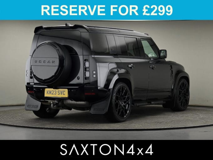 2025 Land Rover Defender 110