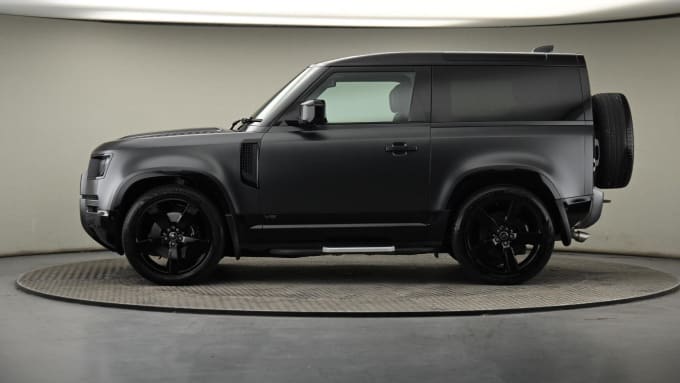 2023 Land Rover Defender