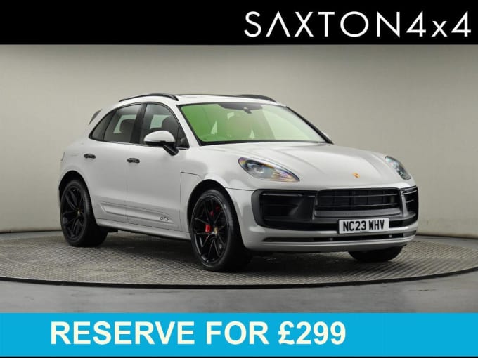 2025 Porsche Macan