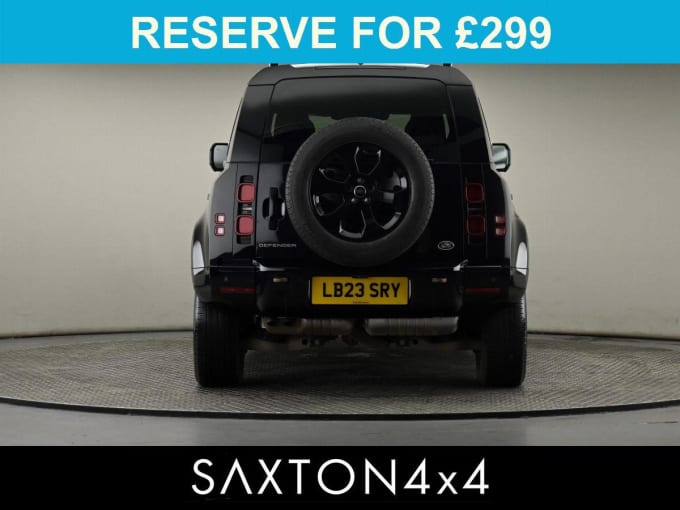 2025 Land Rover Defender 110