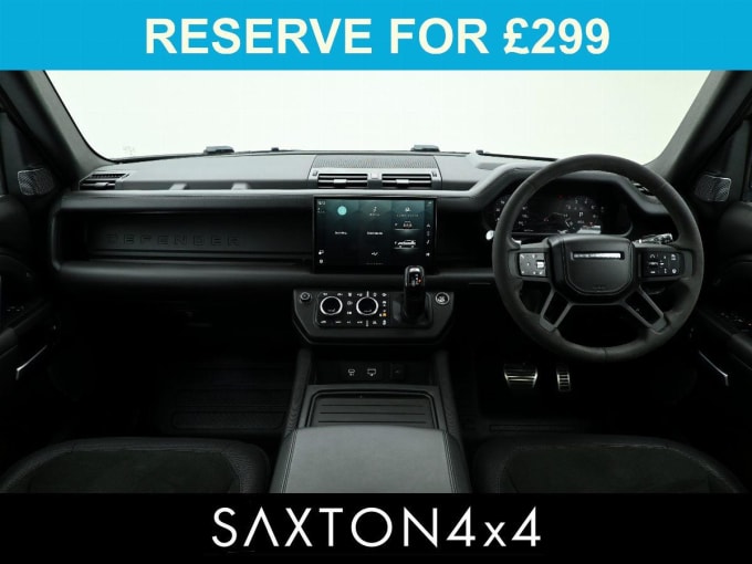 2025 Land Rover Defender 110