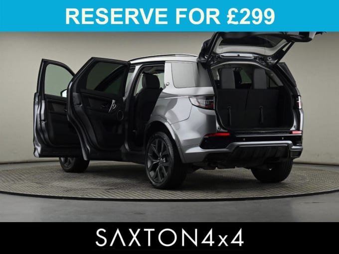 2025 Land Rover Discovery Sport