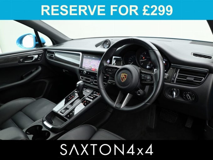 2025 Porsche Macan