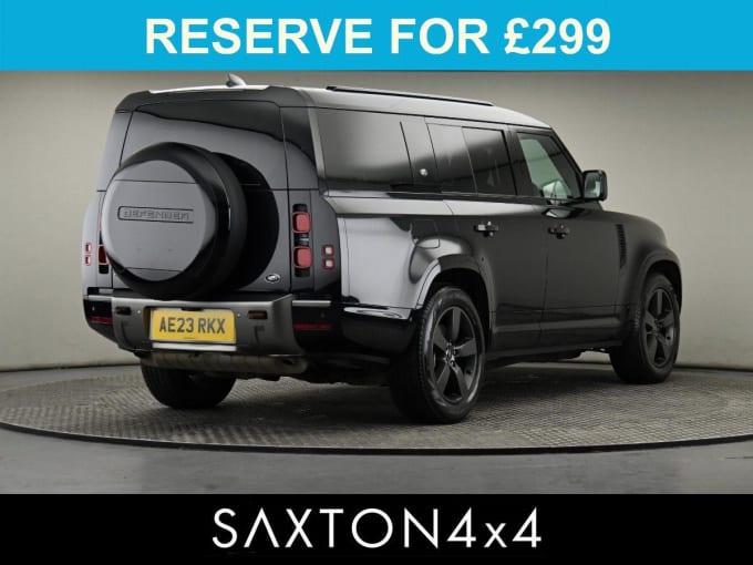 2025 Land Rover Defender 130