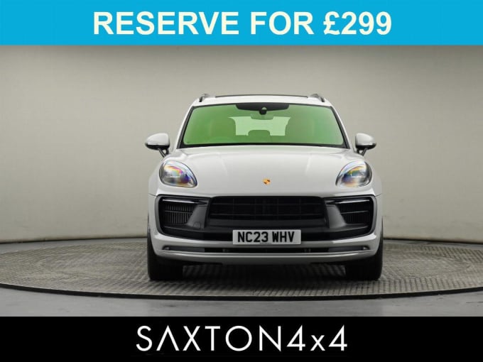 2025 Porsche Macan