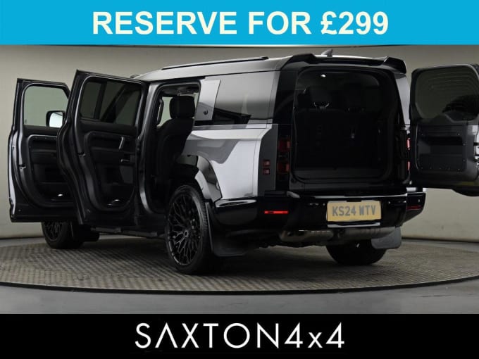 2025 Land Rover Defender 130