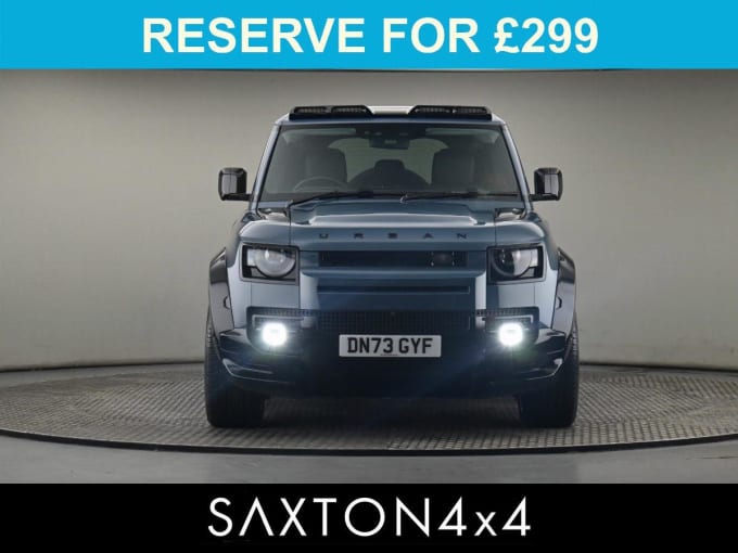 2025 Land Rover Defender 110