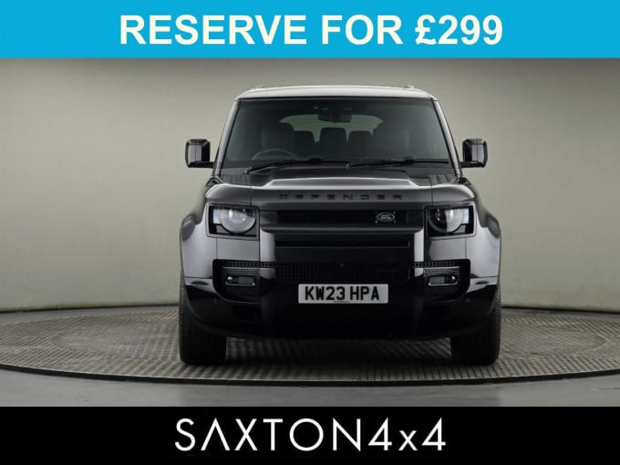 2025 Land Rover Defender 110