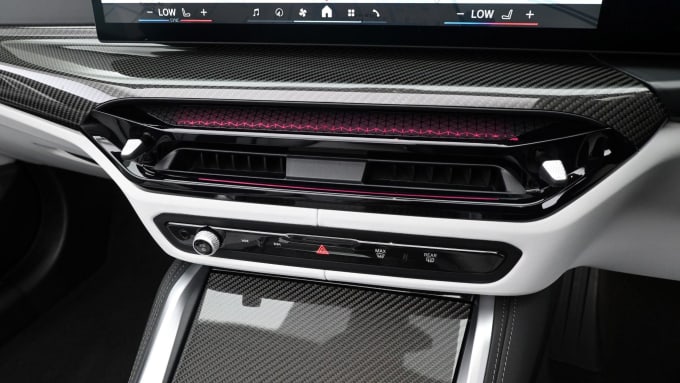 2025 BMW M4