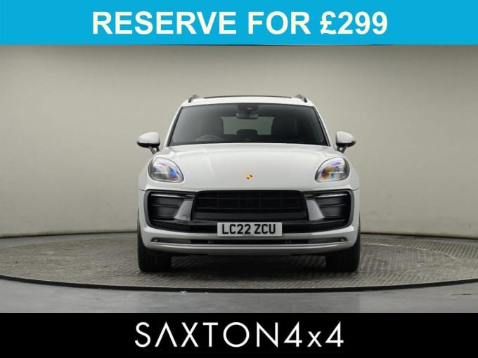 2025 Porsche Macan