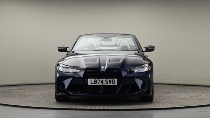 2025 BMW M4