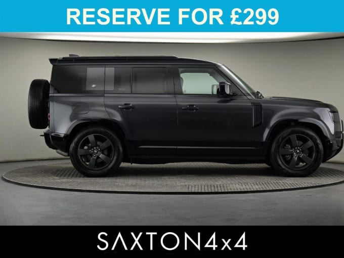 2025 Land Rover Defender 110