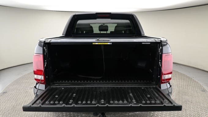 2025 Volkswagen Amarok