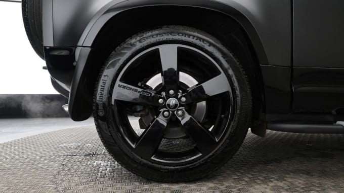 2023 Land Rover Defender
