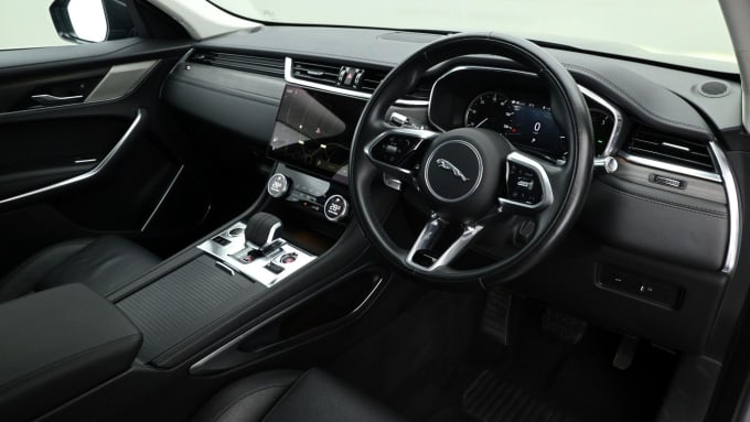 2025 Jaguar F-pace
