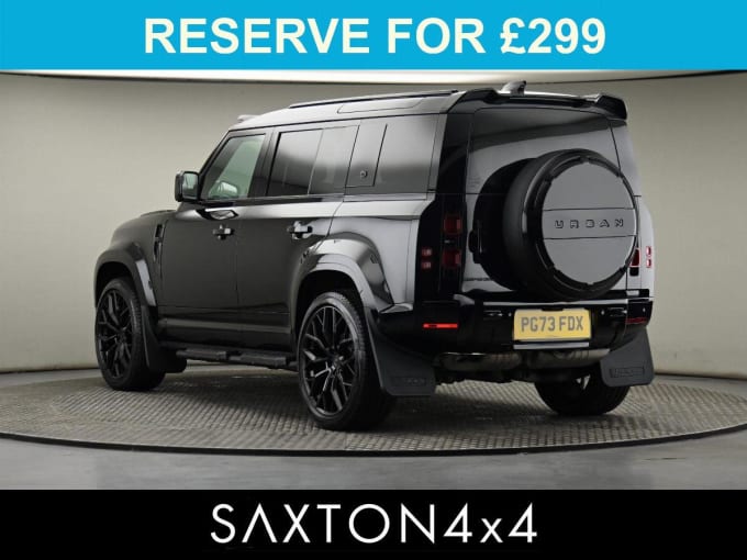2025 Land Rover Defender 110