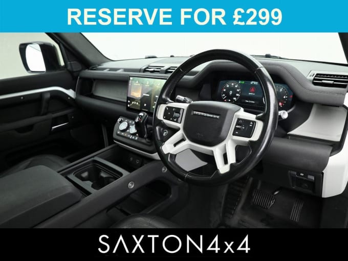 2025 Land Rover Defender 110