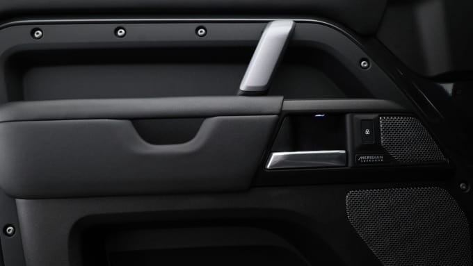 2023 Land Rover Defender