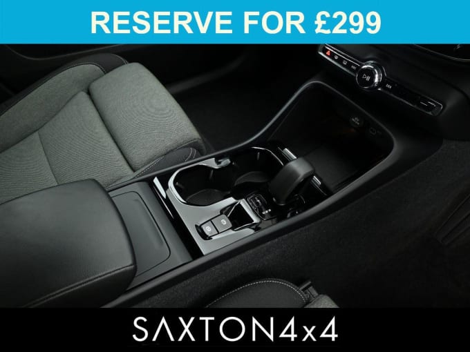 2025 Volvo Xc40