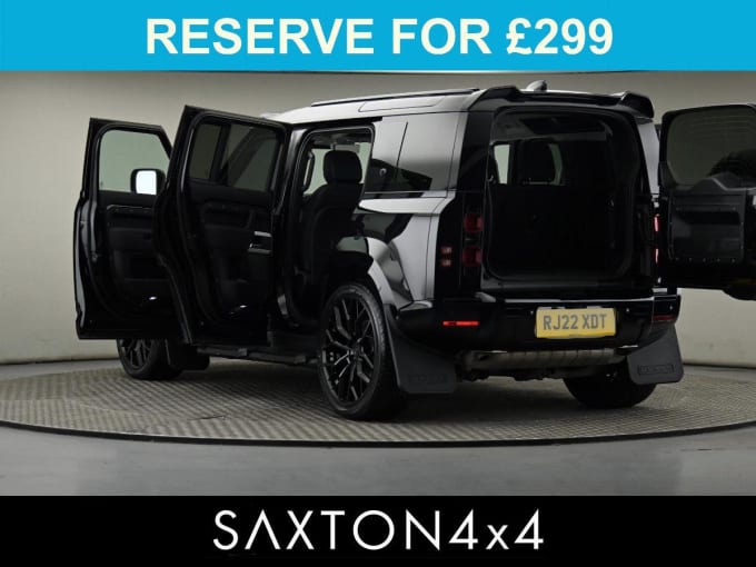 2025 Land Rover Defender 110
