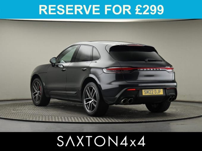 2022 Porsche Macan