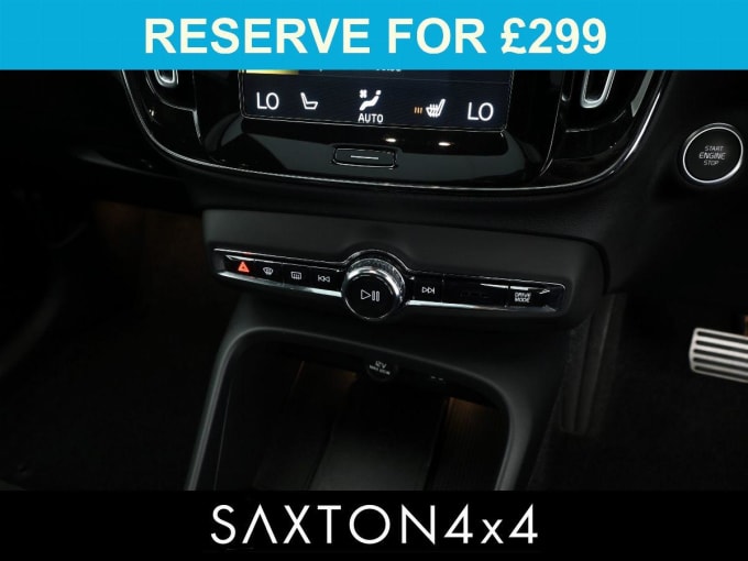 2025 Volvo Xc40