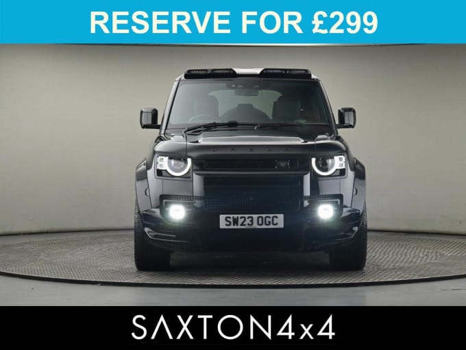 2025 Land Rover Defender 110