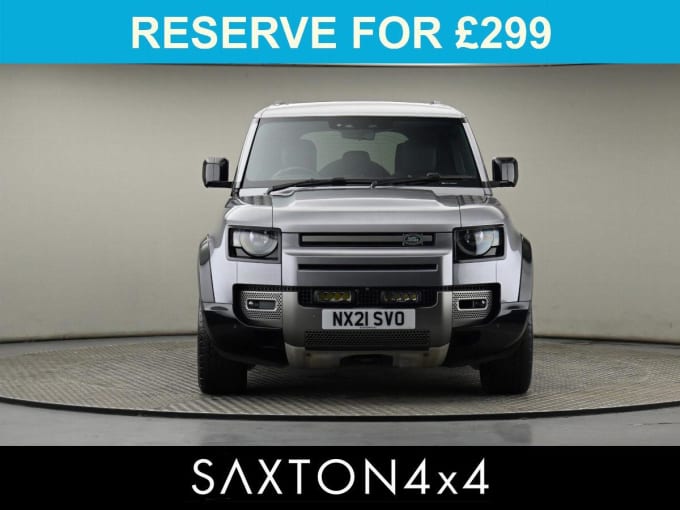 2025 Land Rover Defender 110