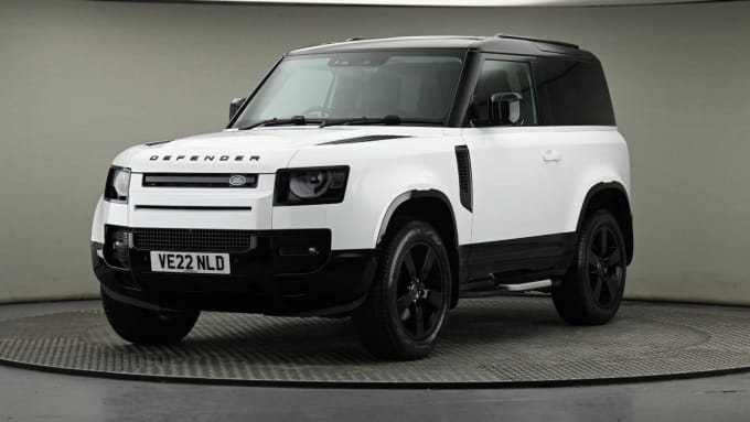 2025 Land Rover Defender 90