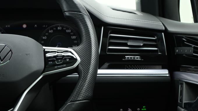 2025 Volkswagen Touareg