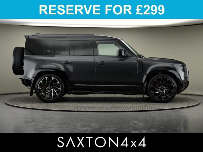2025 Land Rover Defender 110