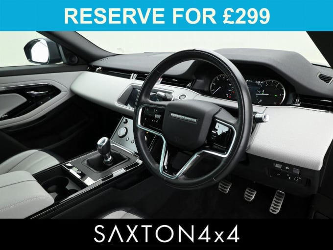 2025 Land Rover Range Rover Evoque