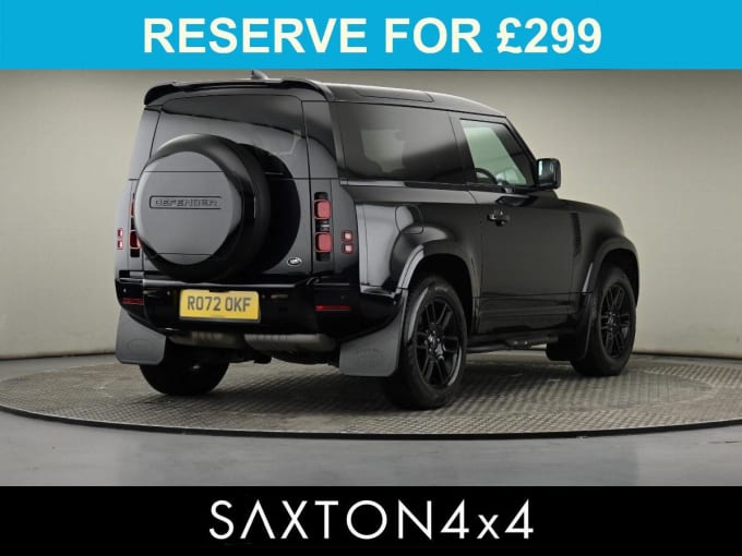 2025 Land Rover Defender 90