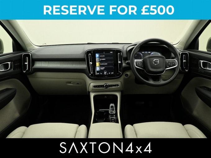 2025 Volvo Xc40
