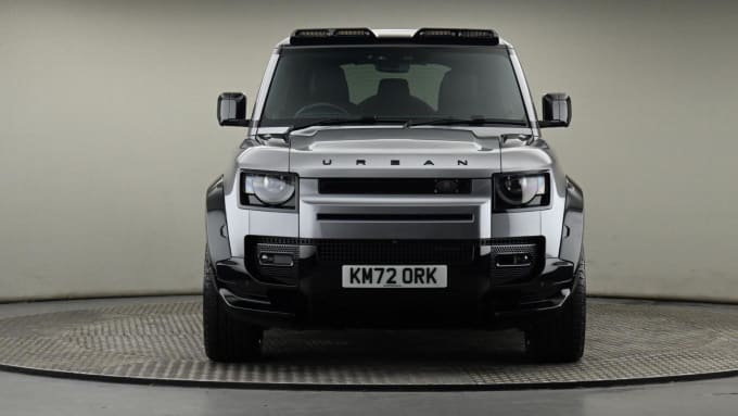 2025 Land Rover Defender 110