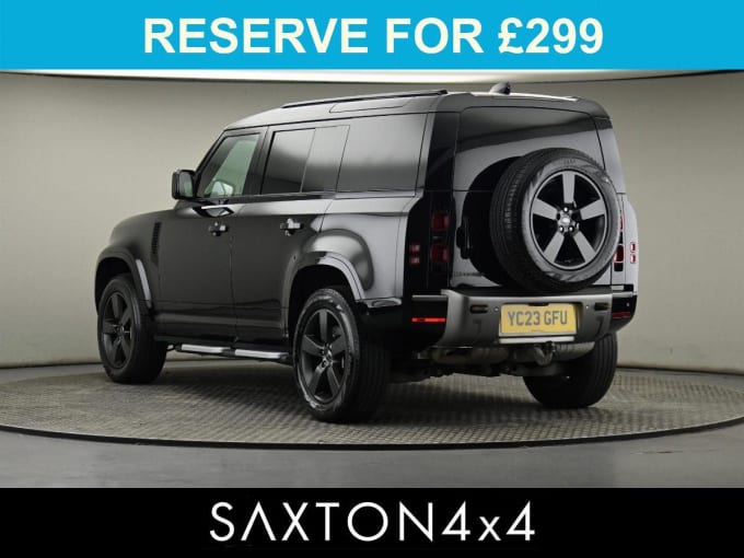 2025 Land Rover Defender 110