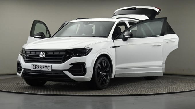 2025 Volkswagen Touareg